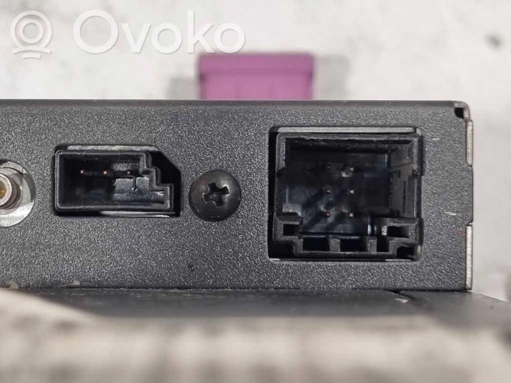 Radio / CD/DVD player / navigation