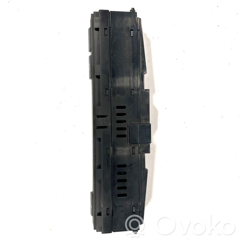 Seat heating switch