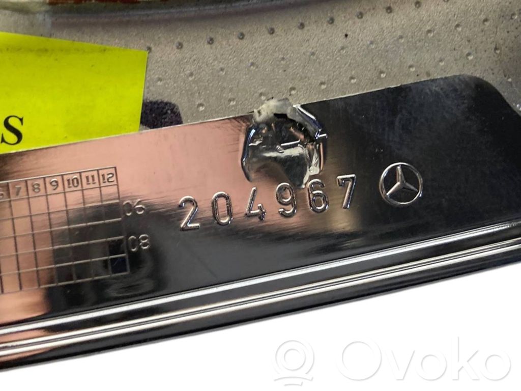 Salona dekoratīvās apdares komplekts