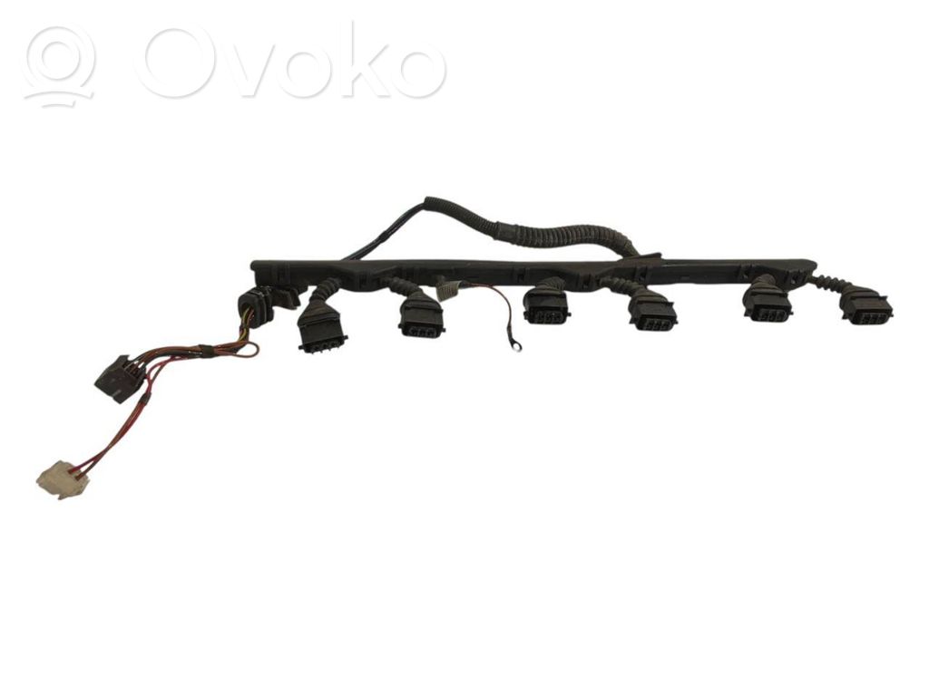 Fuel injector wires