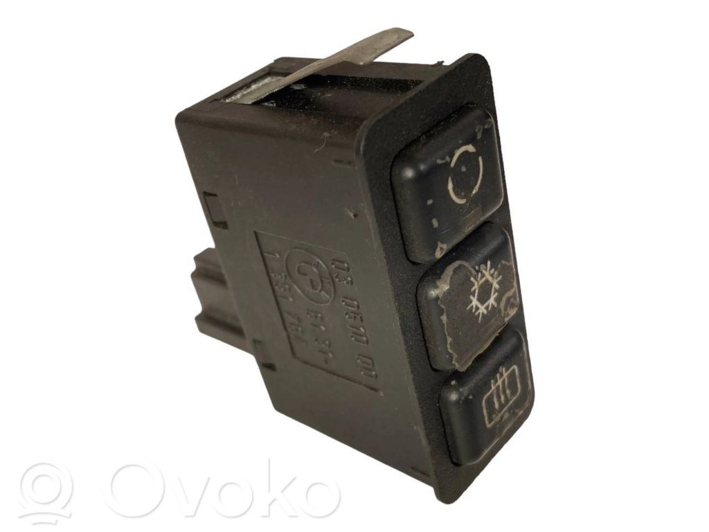 Logu elektriskās apsildes slēdzis