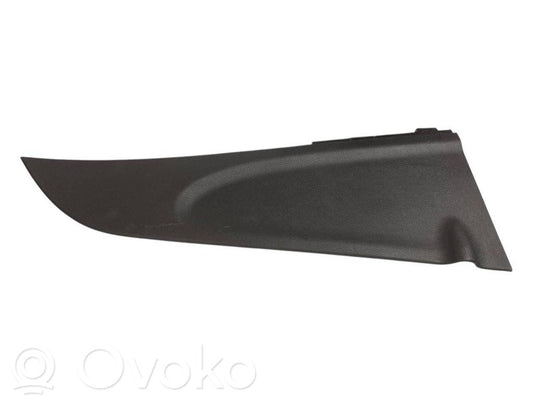 Sānu dekoratīvā apdare (priekšā)