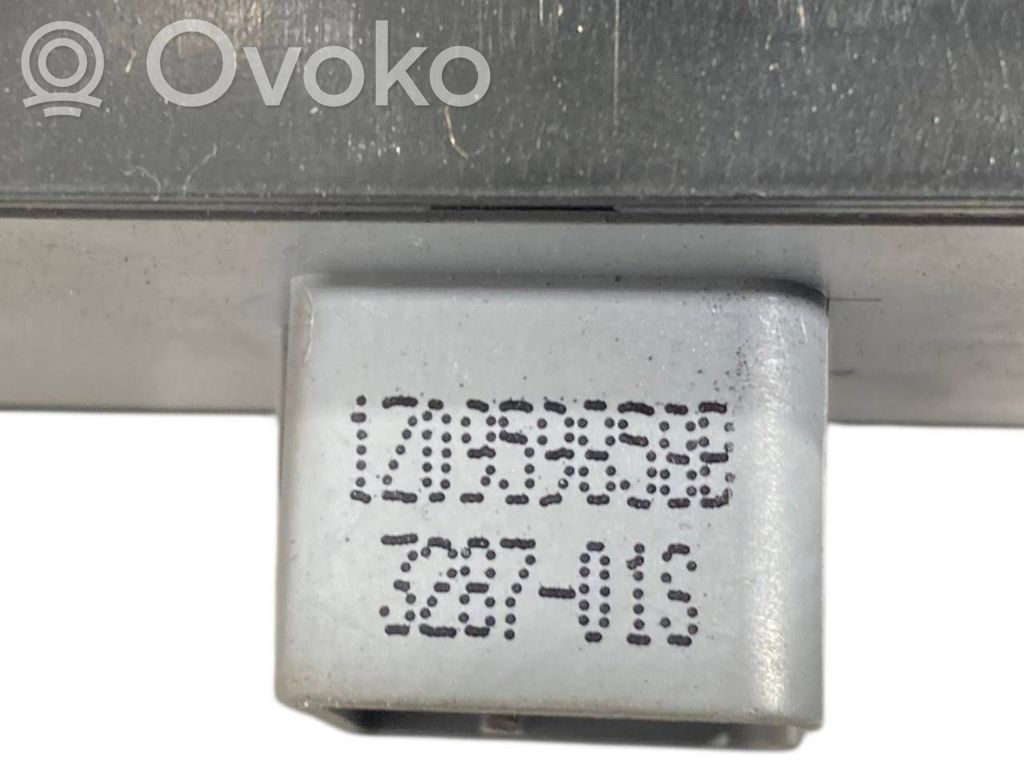 Elektrisko logu slēdzis