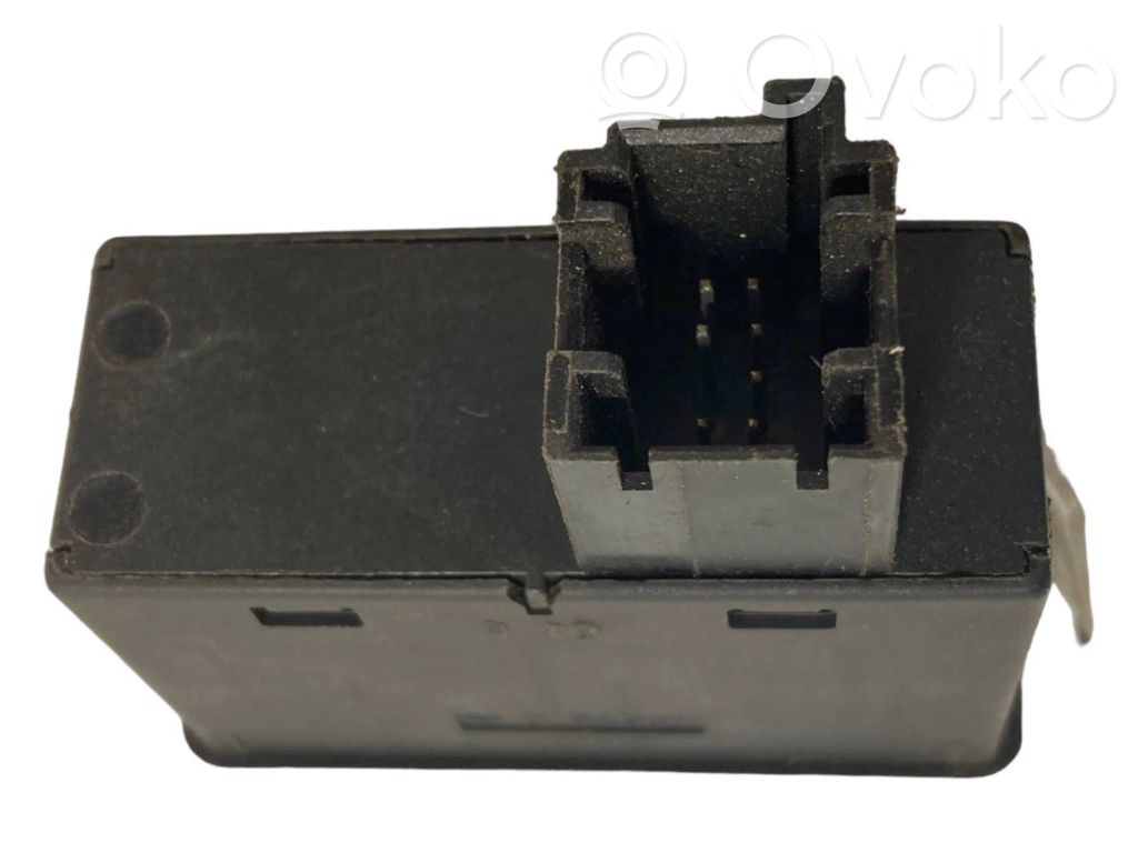 Window electric heating switch