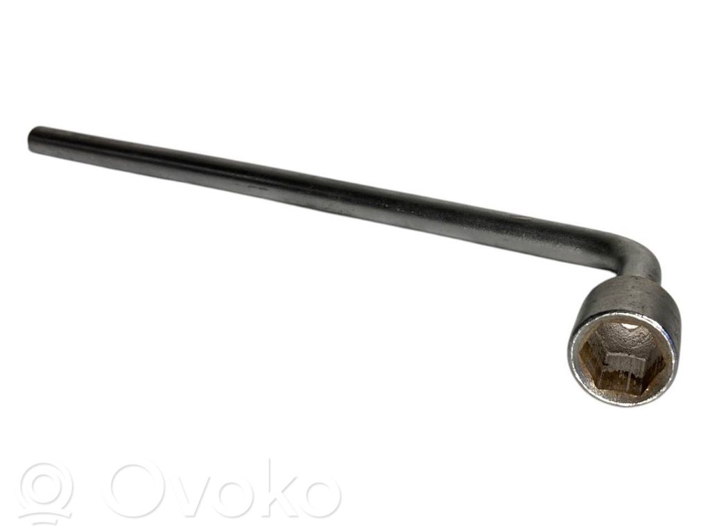 Wheel wrench