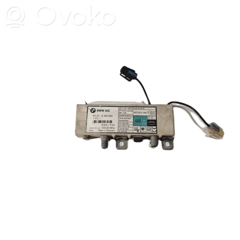 Antenna control unit