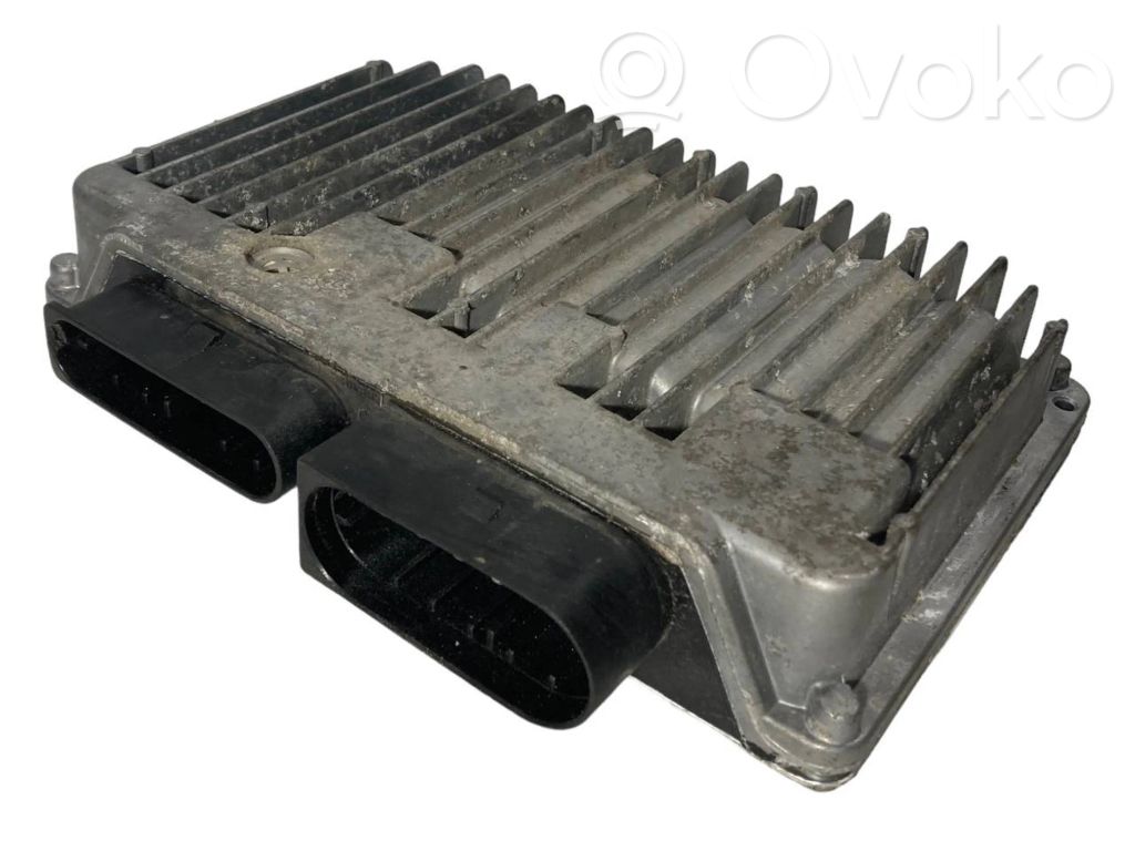 Dzinēja vadības bloks