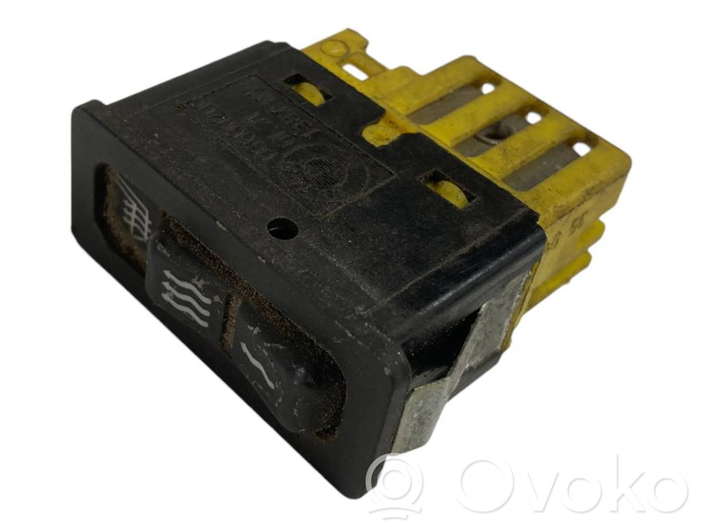 Sēdekļu apsildes slēdzis