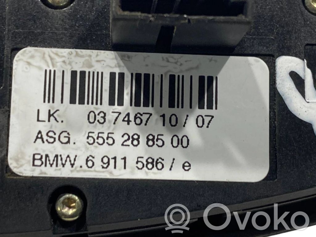 Steering wheel buttons/switches
