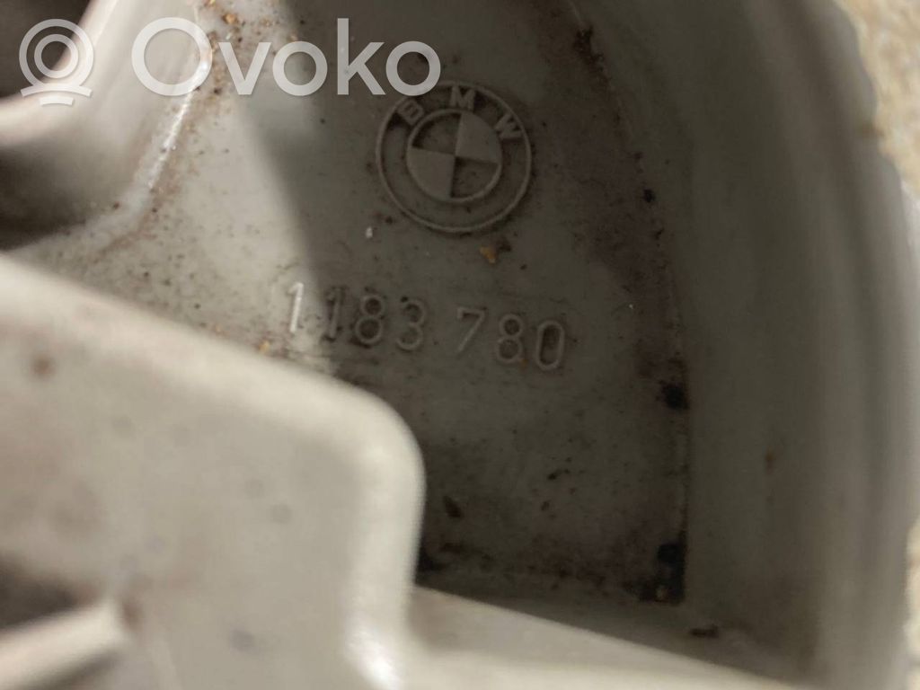 Топливный насос (в топливном баке)