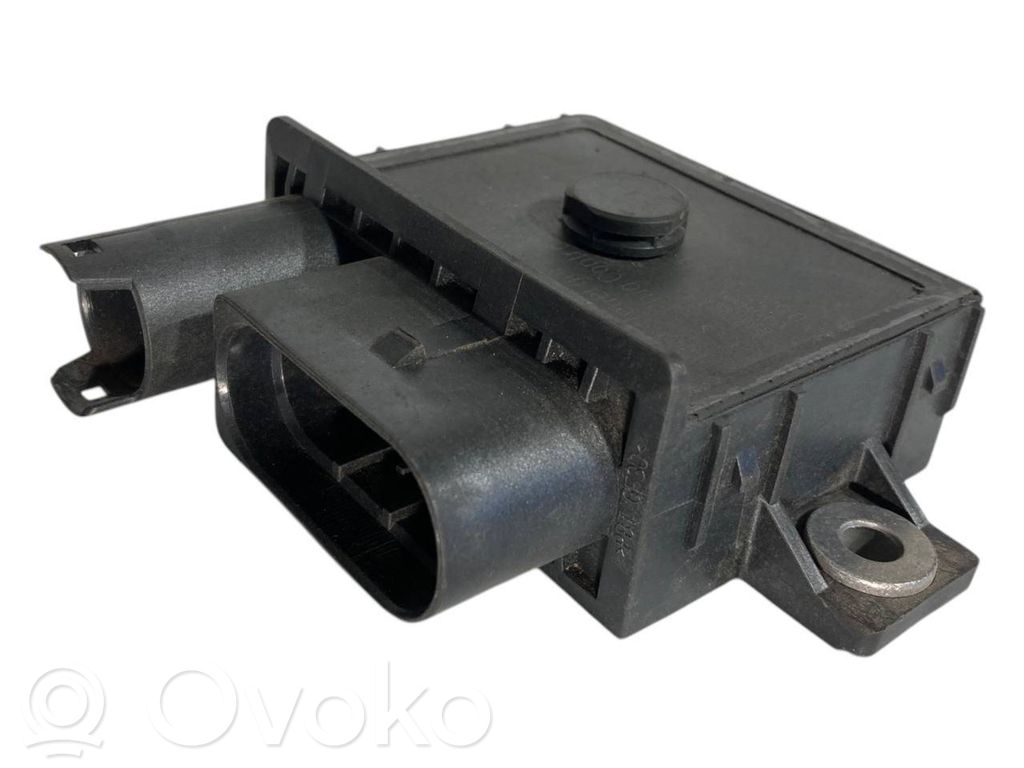 Glow plug relay