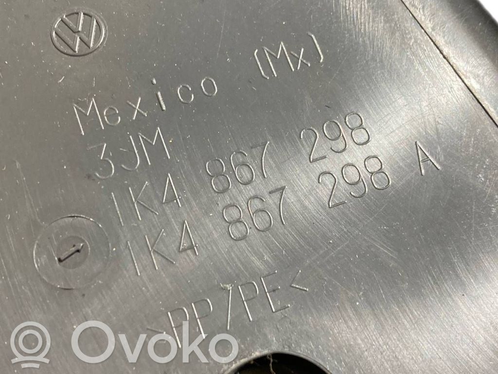 (B) statņa dekoratīvā apdare (apakšdaļa)