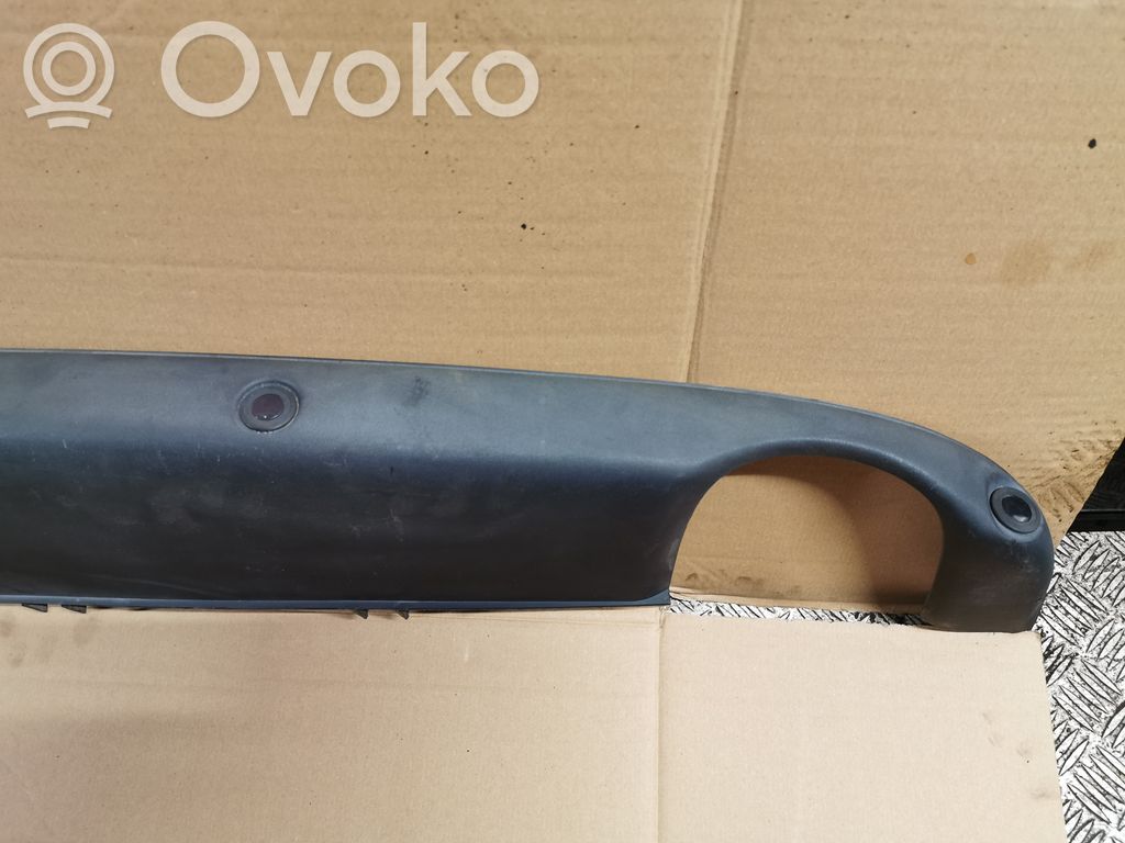 Apakšējā bampera daļa