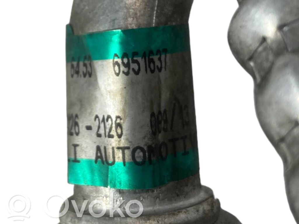 Gaisa kondicioniera caurulīte (-es) / šļūtene (-es)