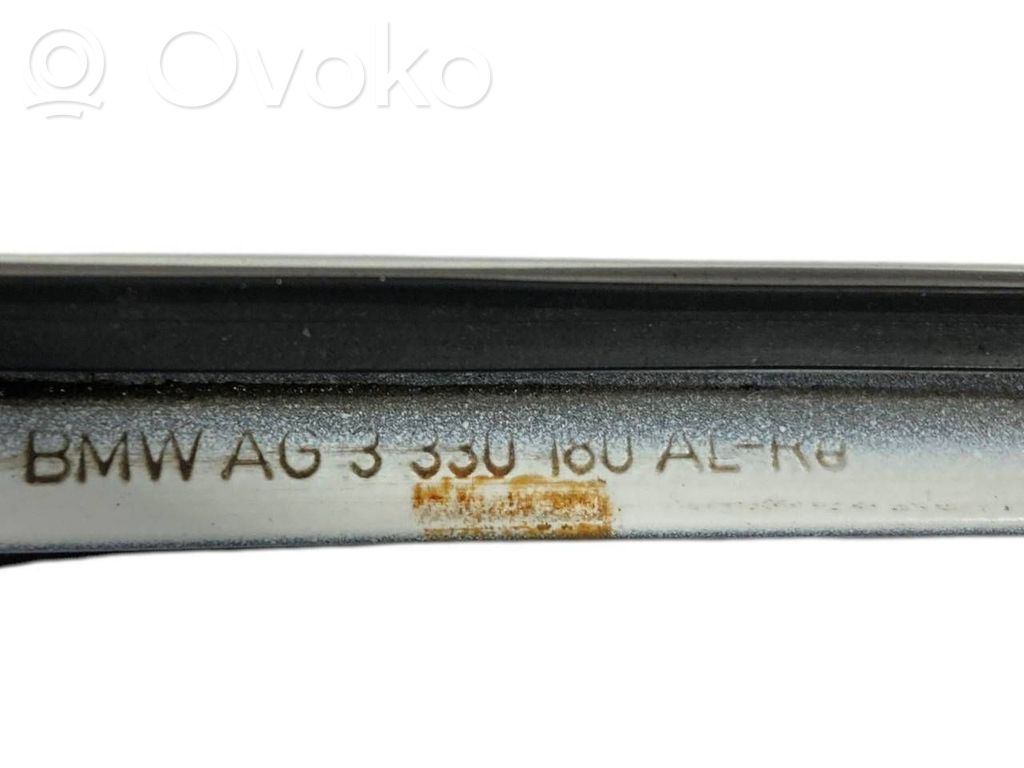 Vējstikla dekoratīvā apdare