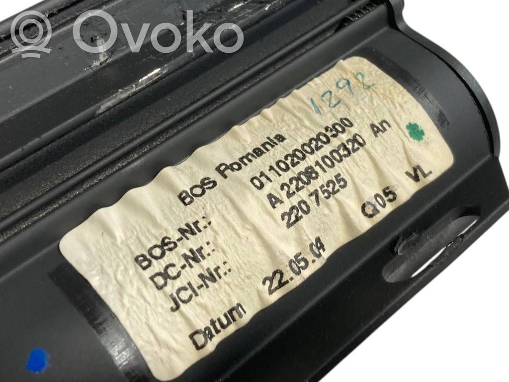 Elektrisks aizmugurējā loga aizkars