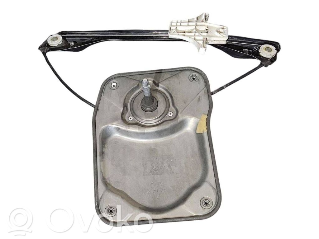 Rear electric window lift mechanism without motor