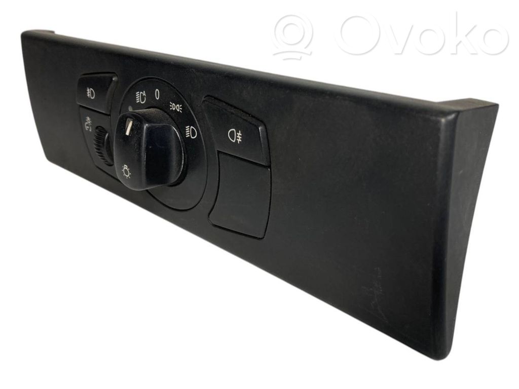 Headlight switch