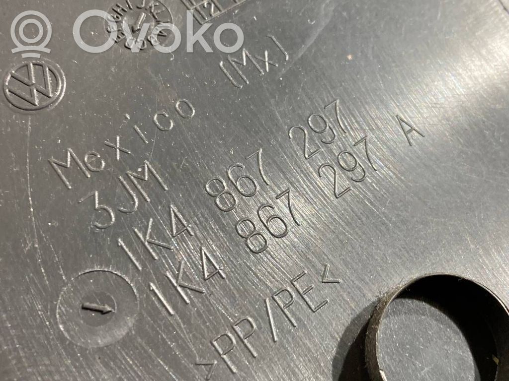 (B) statņa dekoratīvā apdare (apakšdaļa)