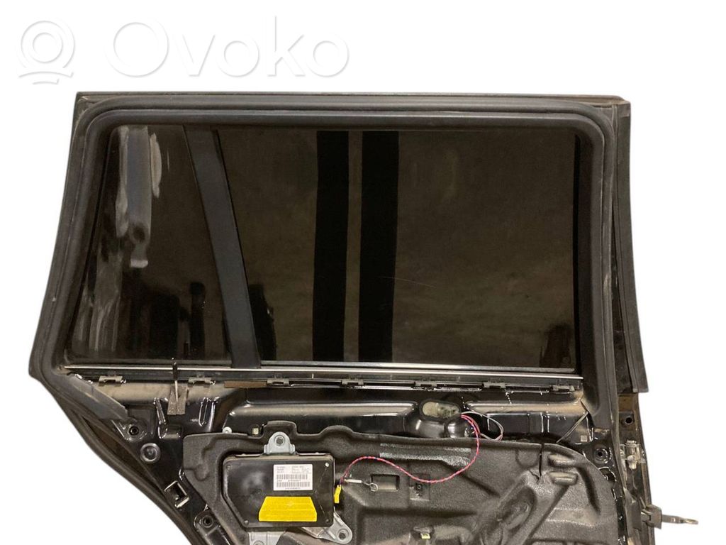 Rear door