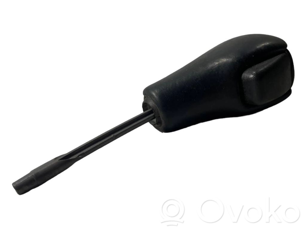 Ātrumu pārslēgšanas sviras dekoratīvā apdare (āda, uzgalis)