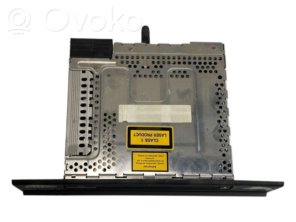 Radio / CD/DVD player / navigation