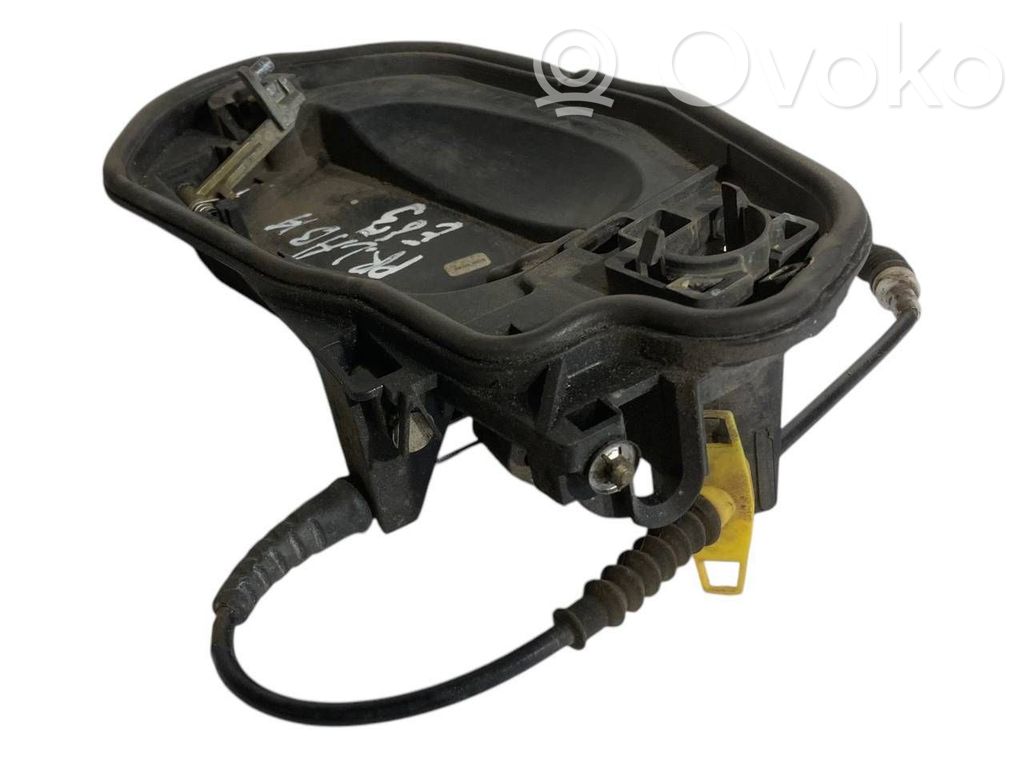 Holder/bracket for external opening handle at the front