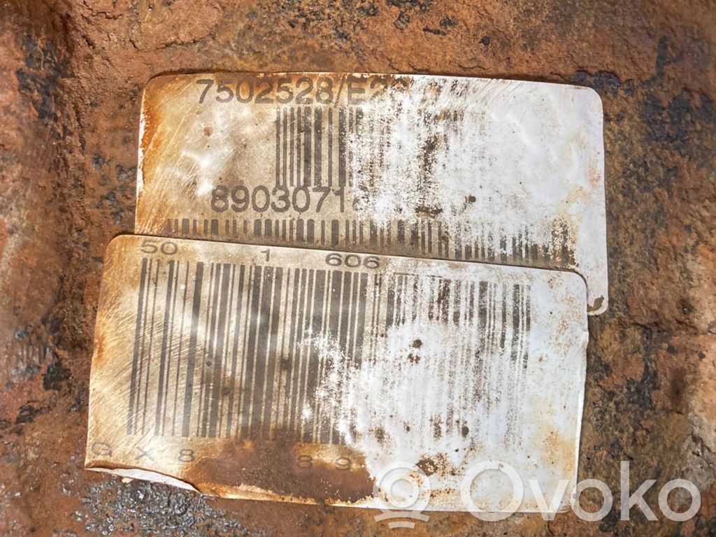 Aizmugurējais reduktors