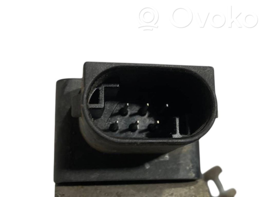 Height sensor (headlights)