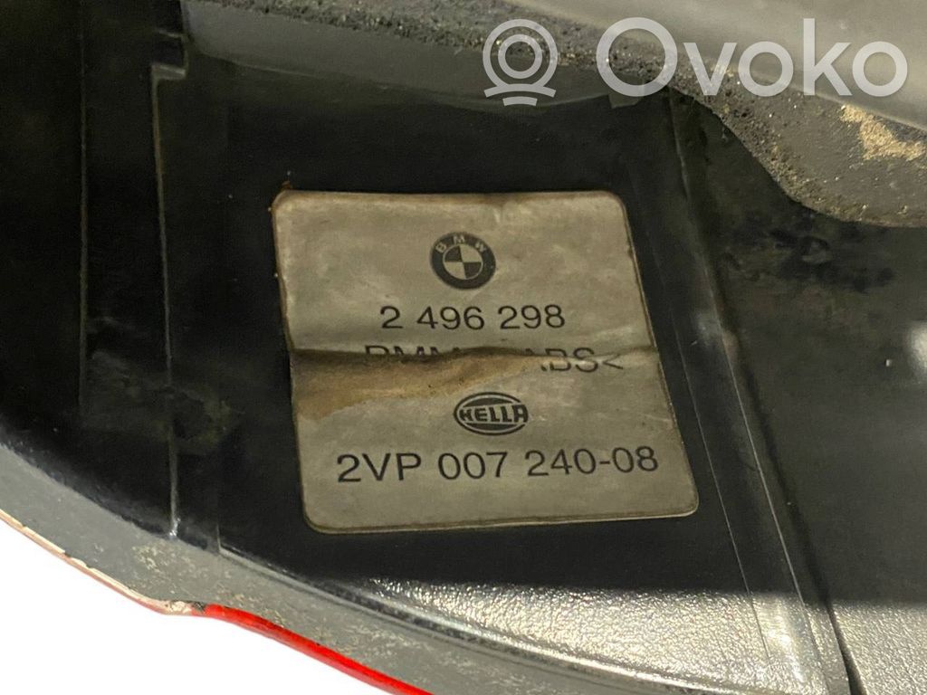 Aizmugurējais lukturis virsbūvē