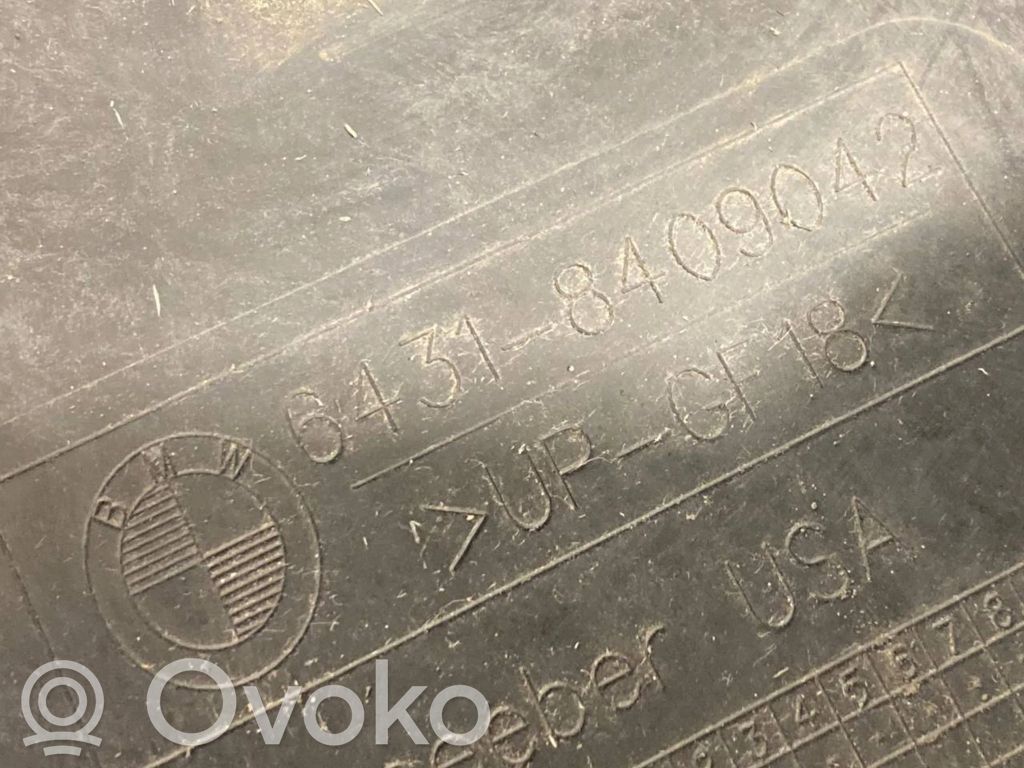 Верхняя часть воздушного микрофильтра