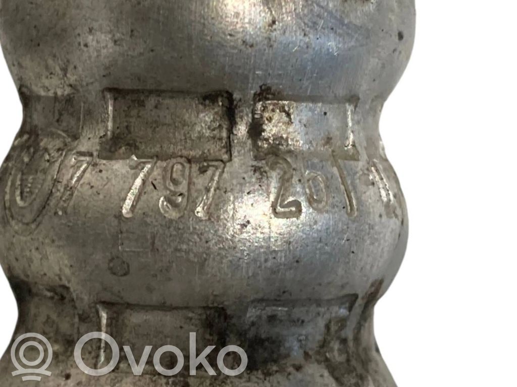 Pārnesumkārbas eļļas dzesētāja caurulīte (-es) / šļūtene (-es)