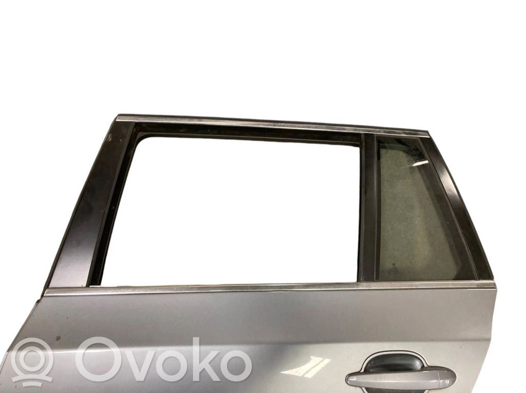 Rear door