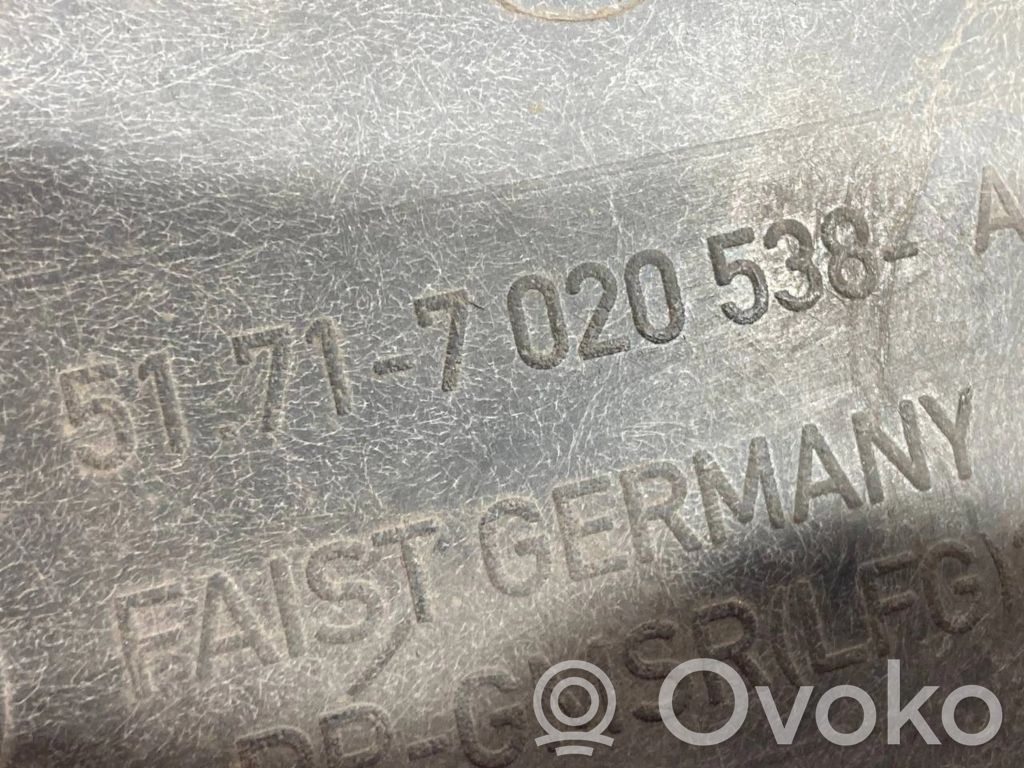 Apakšas aizsargs šasijas aizmugurējā daļā