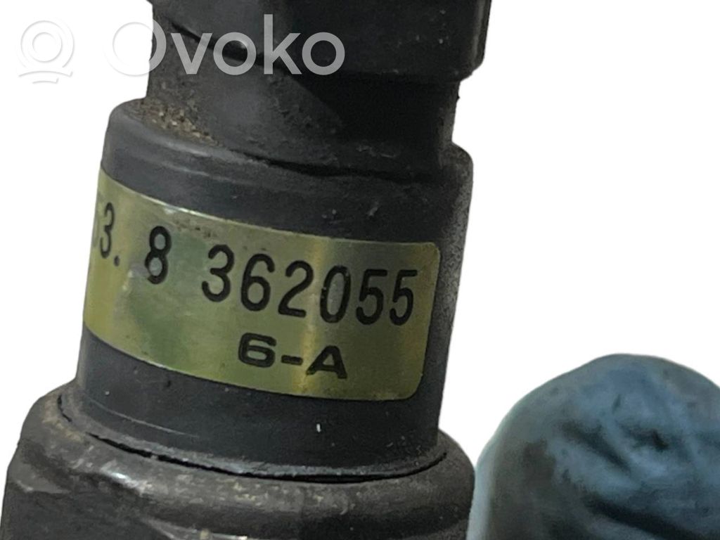 Air conditioner pipe(s) / hose(s)