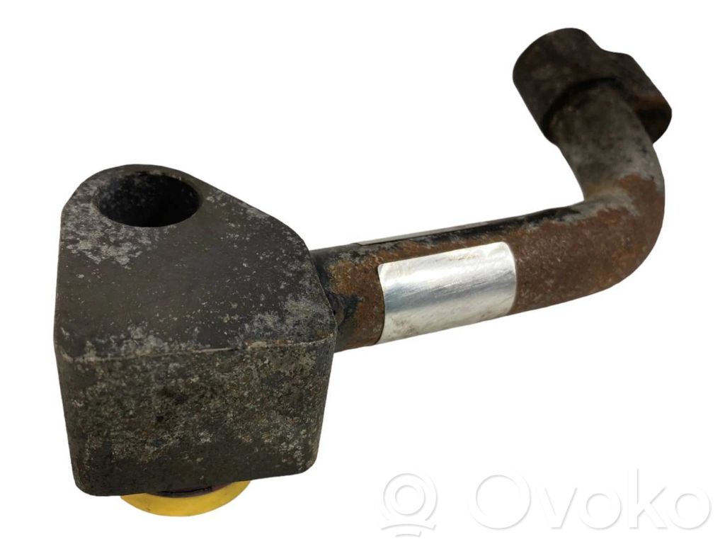 Air conditioner pipe(s) / hose(s)