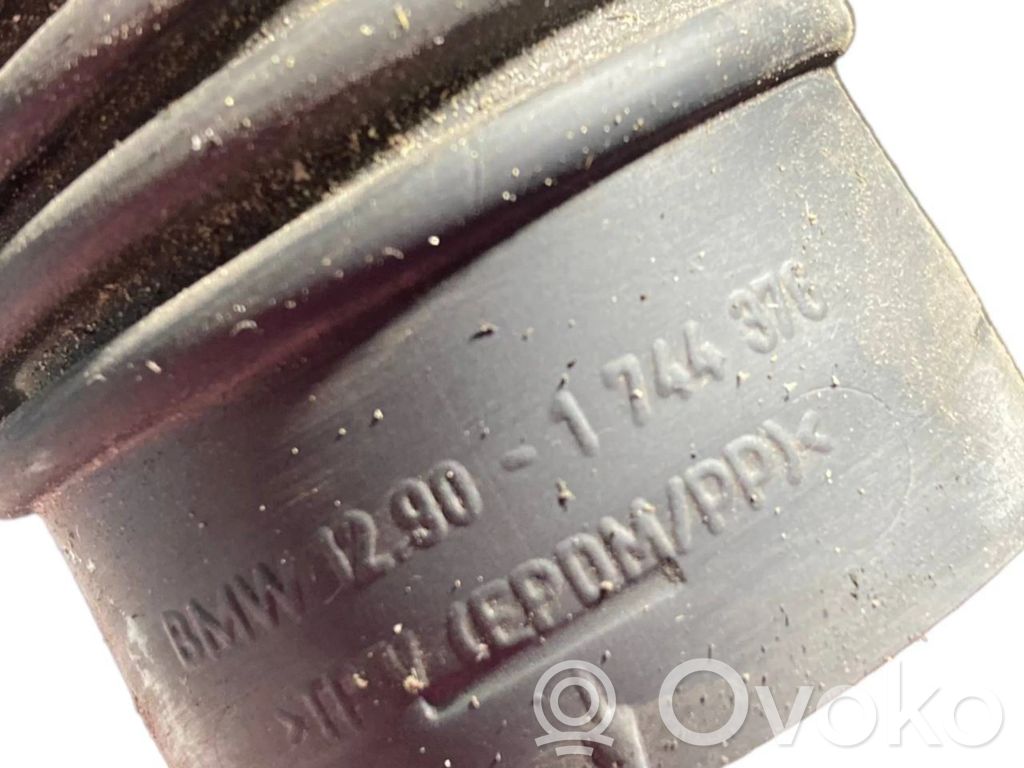 Šļūtene (-es) / caurule (-es)