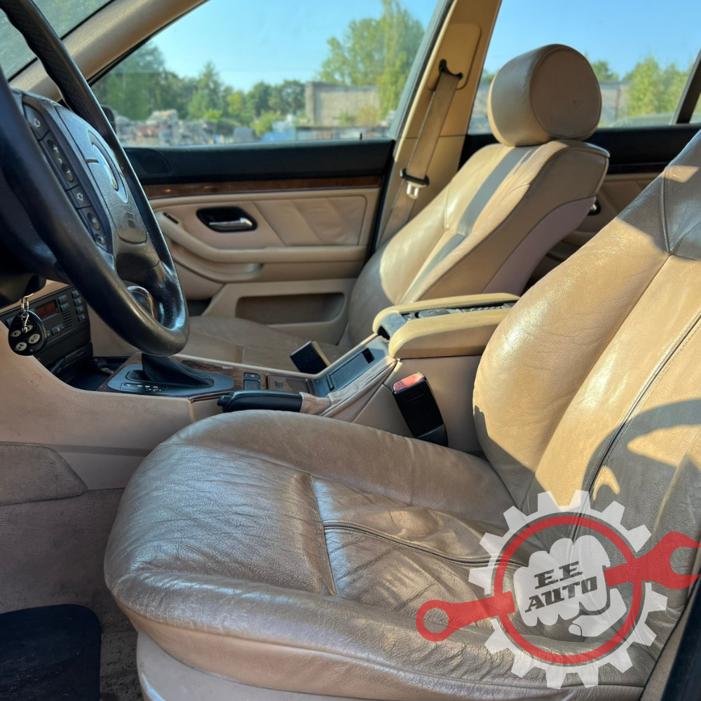 BMW 525i 2001.G.
