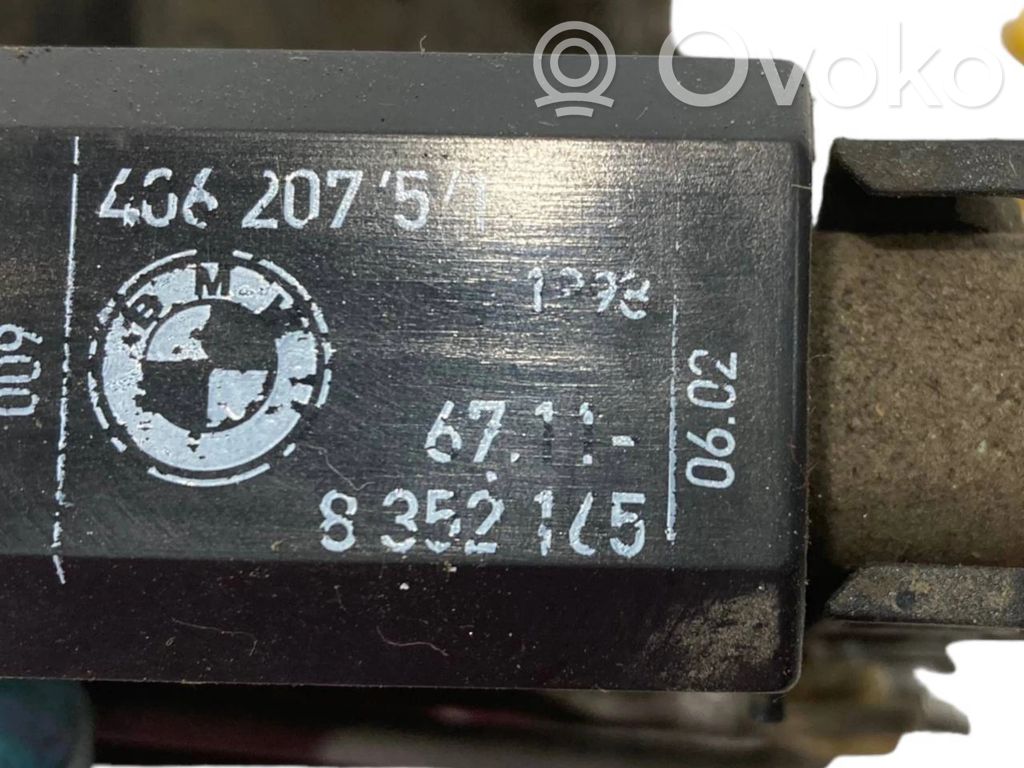 Aizmugurē slēdzene