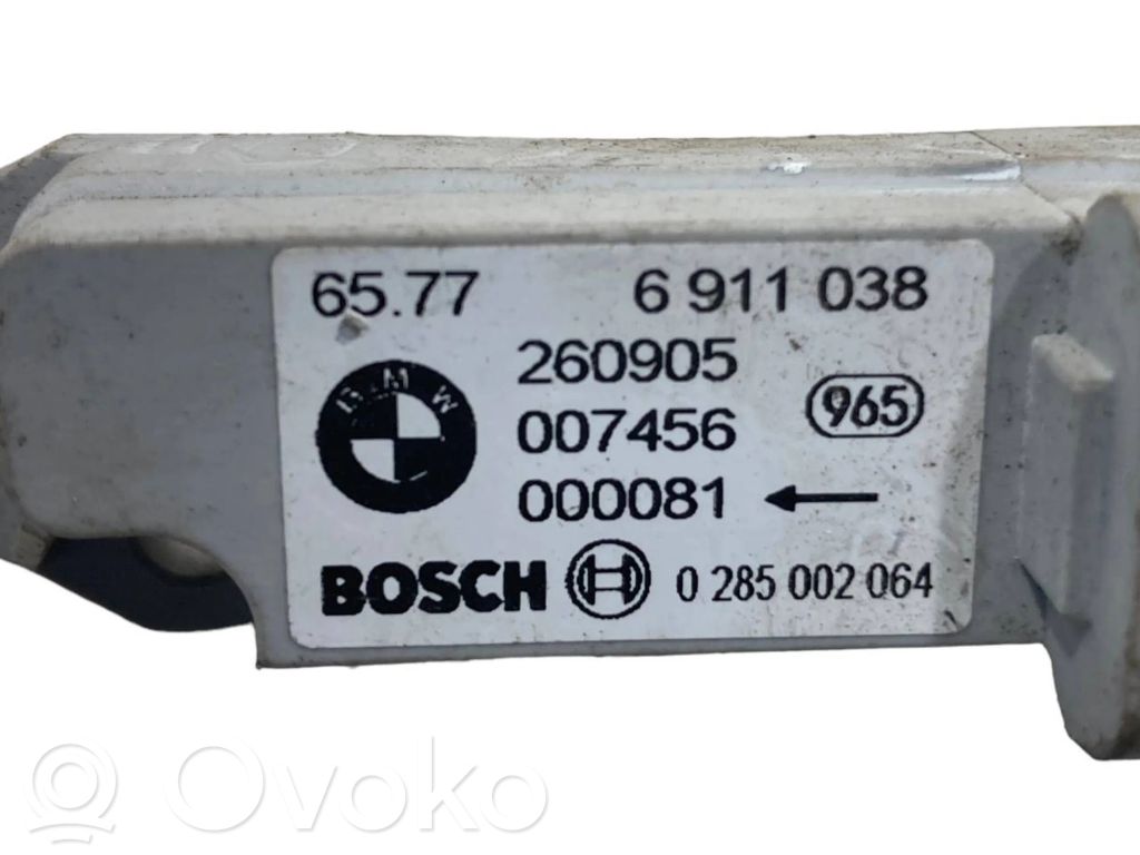 Airbag impact sensor