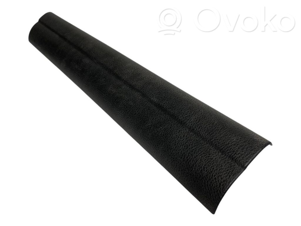 Front sill trim (inner)