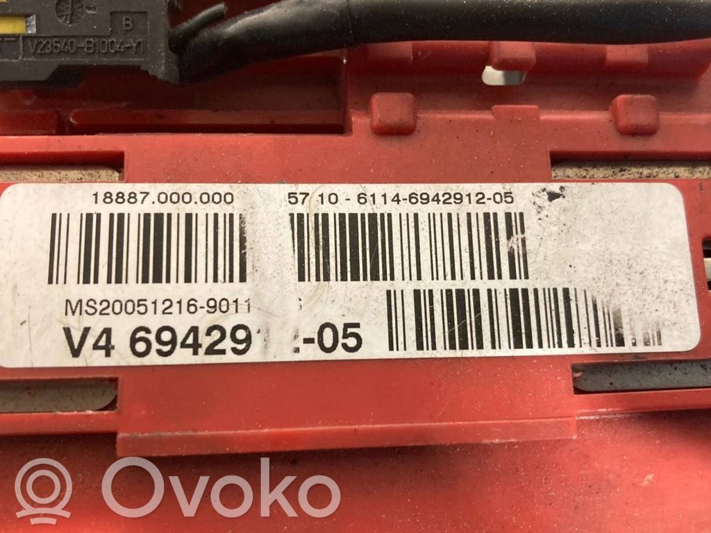 Plusa vadu savienošanas mezgls