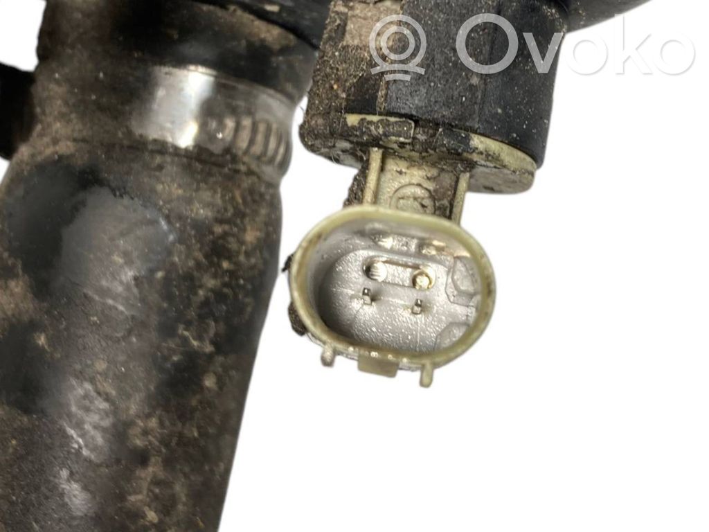 Power steering fluid reservoir