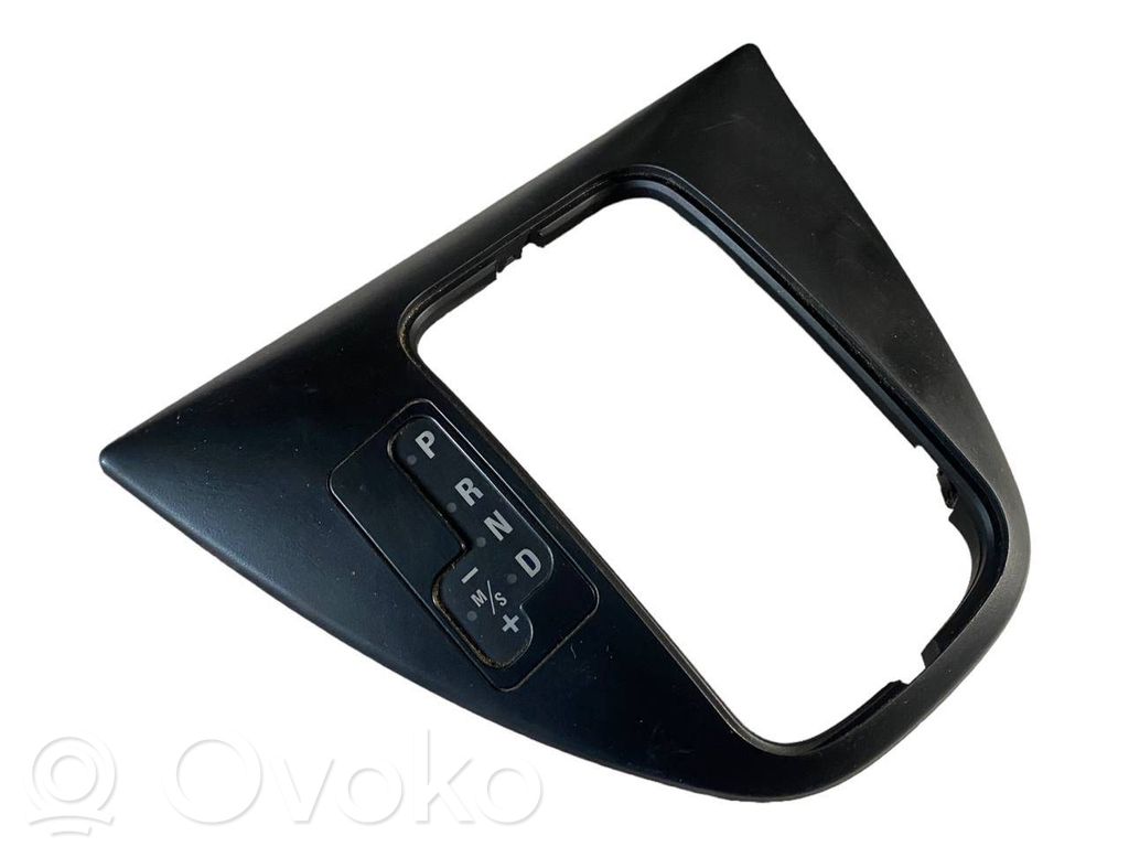Gear shift lever decorative trim (plastic)