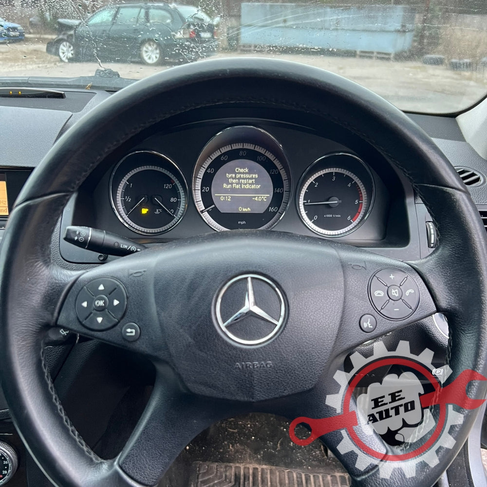 Mercedes Benz C200 2009.G.rezerves daļas
