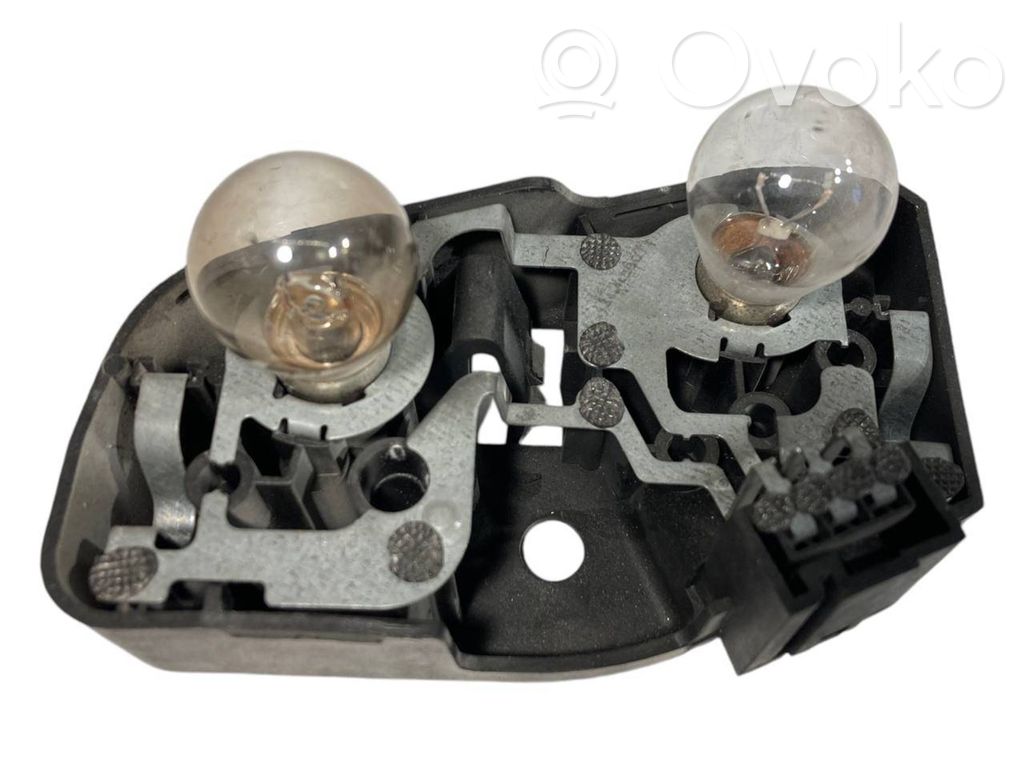 Rear lamp cover holder