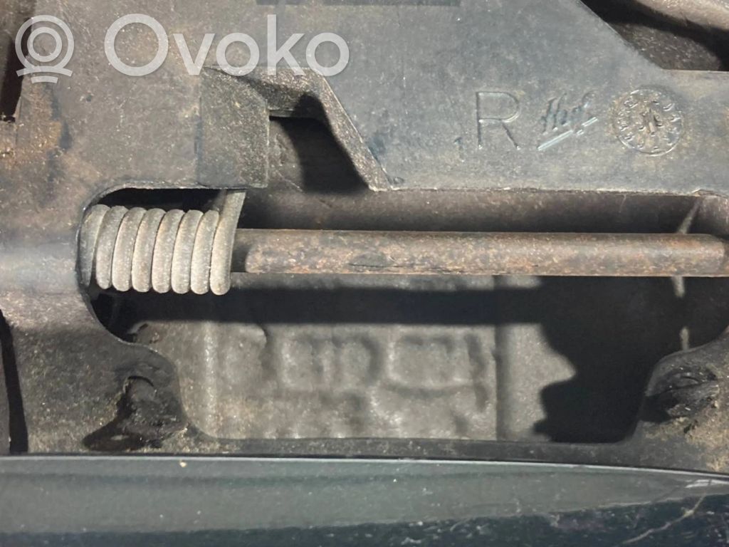 External opening handle