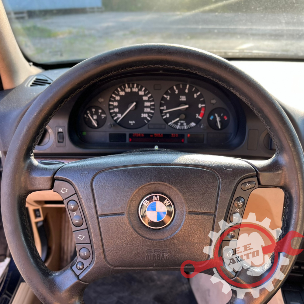 BMW 525i 2001.G.
