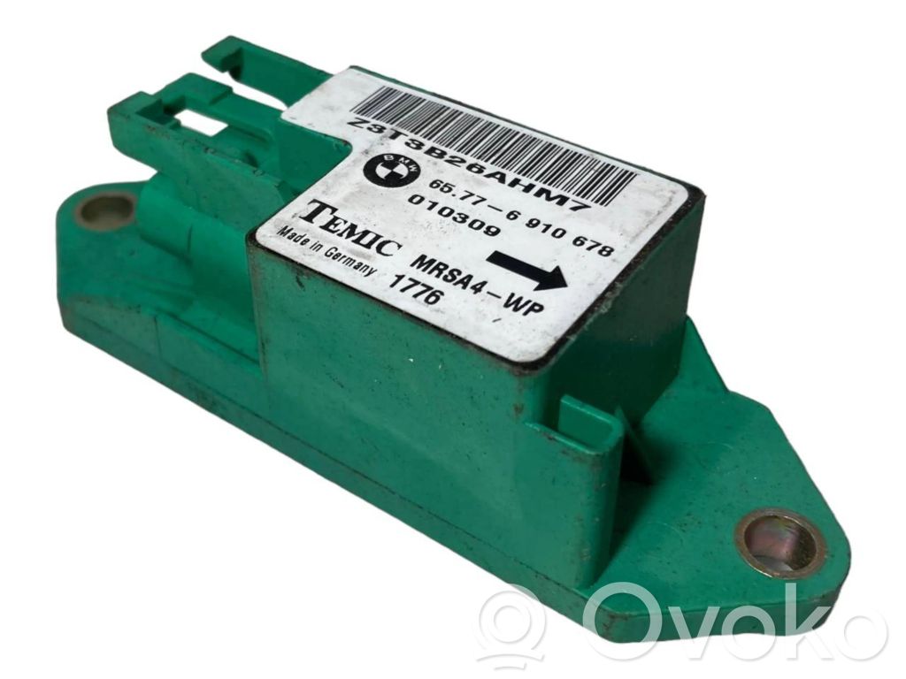 Airbag impact sensor