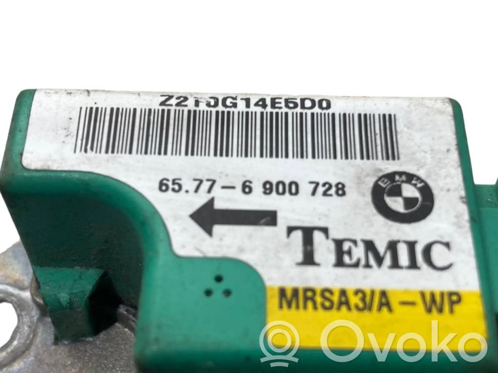 Airbag impact sensor